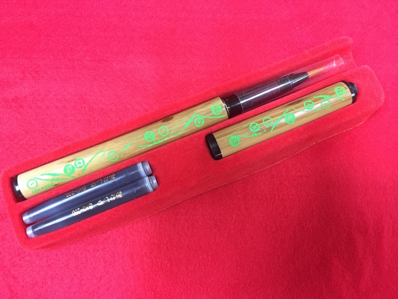 オリジナル筆ペン　マルチ刀柄　黄緑色